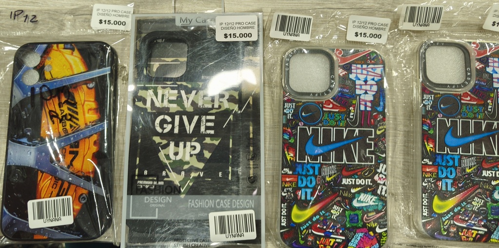 IP 12/12 PRO CASE DISEÑO HOMBRE