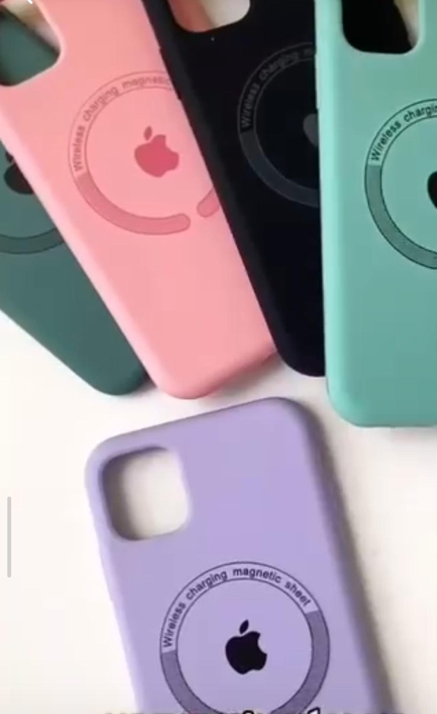 IP 13 PRO MAX SILICON CASE MAGSAFE UNICOLOR